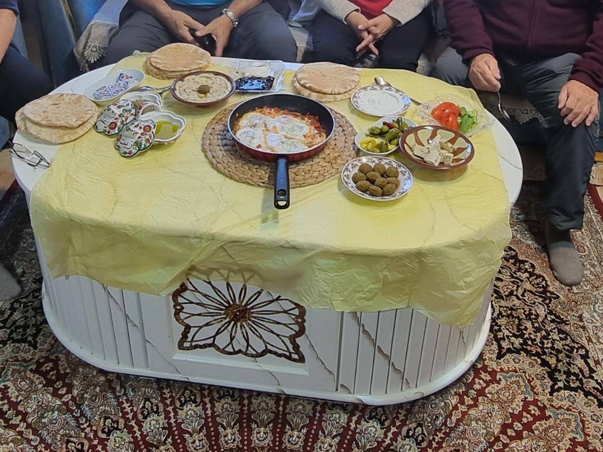 Karam Hotel Madaba Kültér fotó